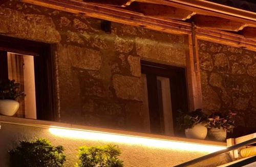 Stoupa House | Jasmine Stoupa