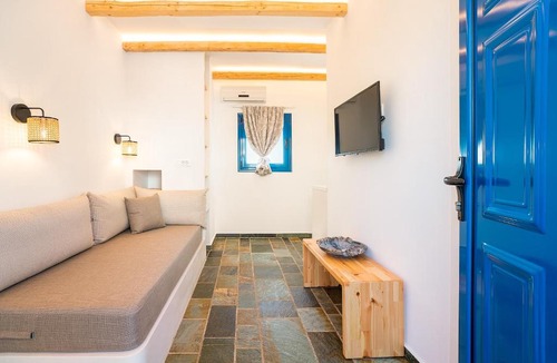 Stegna Apartment | Junior Traditional Suite