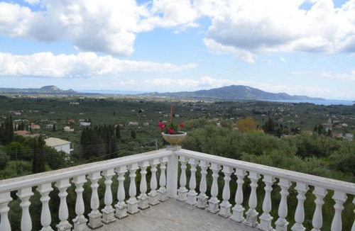 Mouzaki Villa | Kalielaia