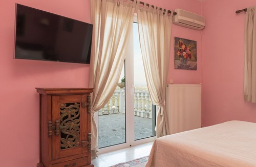 Mouzaki Hotel | Kalielaia