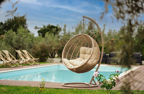 Nea Propontida House | Kalisun Pool House by Georgalas