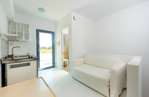 Ixia Villa | KALITHEA-HILLS VILLA IN RHODES TOWN x 8 to 12 (pool & sea view)