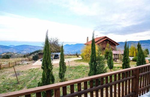 Mesaia Trikala Ski Chalet | Katoikies Aiolos