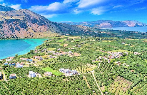 Paralia Kourna Villa | Kavros Pleasure Villa Heated Pool