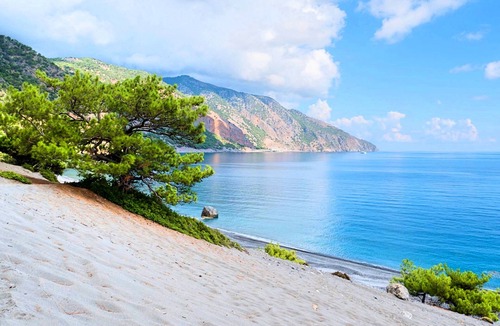 Paralia Kourna Villa | Kavros Pleasure Villa Heated Pool