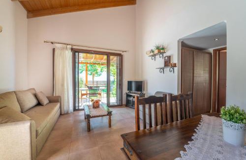 Evgiros Villa | Kerithra Villa