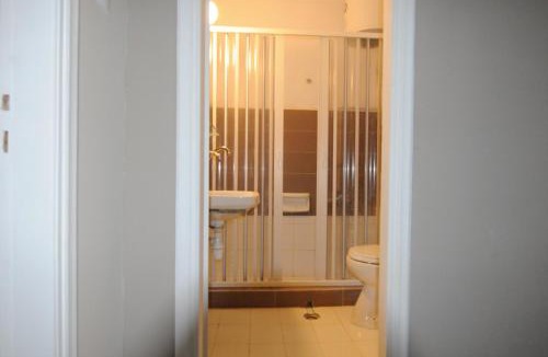 Agii Apostoli Apartment | Kinetta Apartments