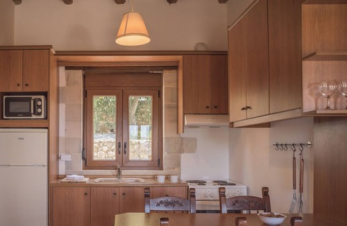 Mylopotamos Villa | Koules Estate-Narcissus, with Pool & BBQ, an Agricultural barn for Nature lovers