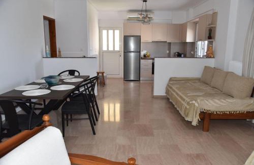 Kiato Apartment | L K apartment sea view