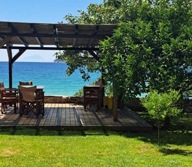 Palaio Tsifliki House | La Casa Sul Mare