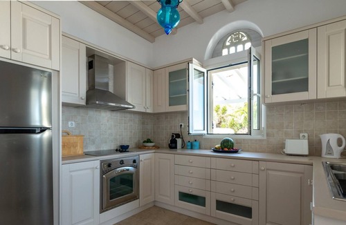 Tinos House | La Chapelle Est & Grand Suite in Tinos