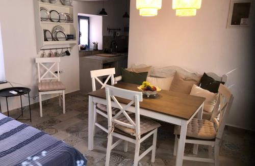 Alinda House | La Polena