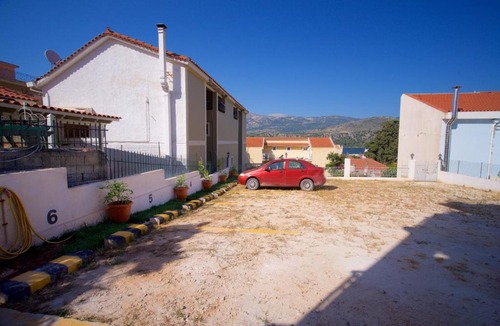 Kefalonia Apartment | Lagoon view apartment - Orange Guest House