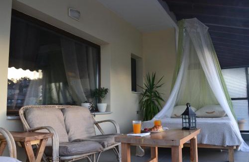 Kastoria Apartment | Lakeview Balcony in Kastoria