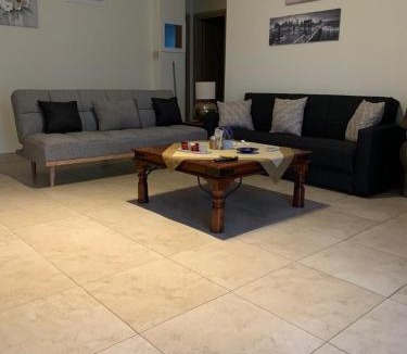 Thermi Apartment | Lanari Valley House