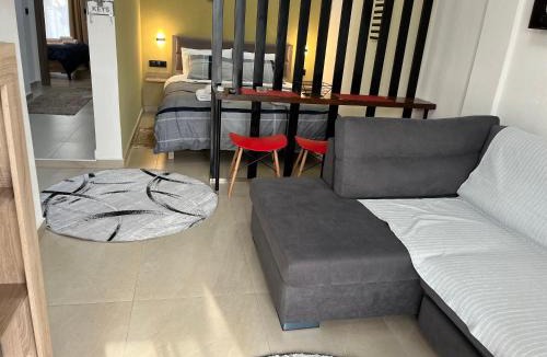 Potos House | latus apartments