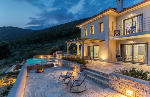 Elios Villa | Lavish Skopelos Villa | Villa Kallithea | 4 Bedrooms | Mountain, Sea & Pool.