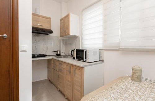 Neapoli-Sykies Apartment | Le Floor