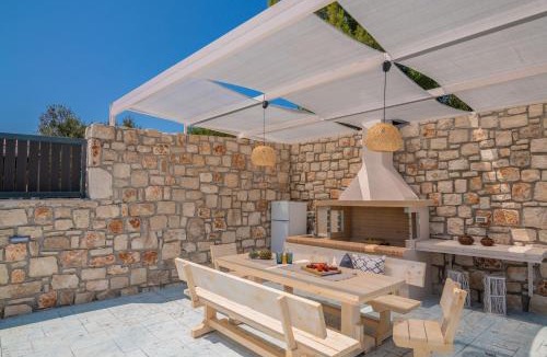 Vasilikos Villa | Le Mar Villa
