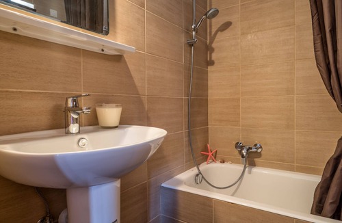 Xirokastello Hotel | Levantino Studios