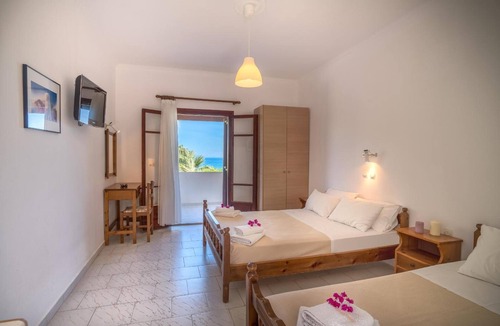 Xirokastello Hotel | Levantino Studios