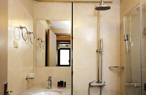 Vamvakopoulo Apartment | Lili Apartments,202,oasis 2,5 km from Hania center