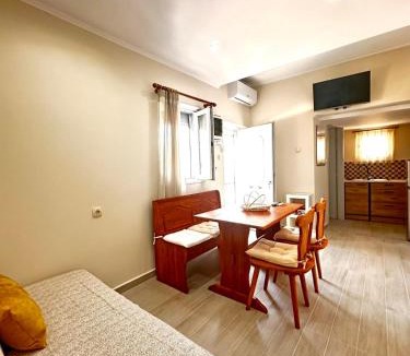 Mirina House | Limnos Twin Pine