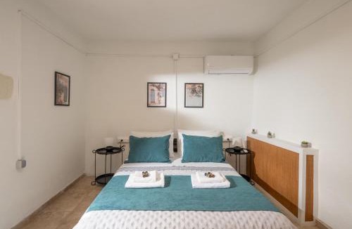 Pemonia House | liofito village house