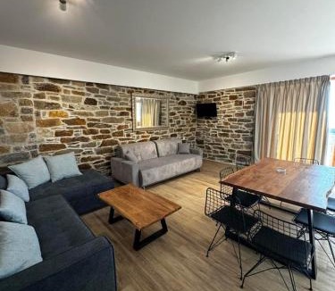 Gialiskari Apartment | Lithos Apartments