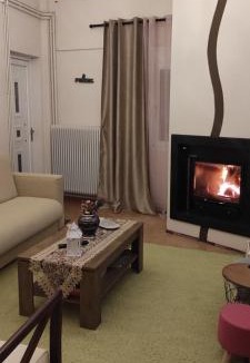 Mavromati Apartment | Little House