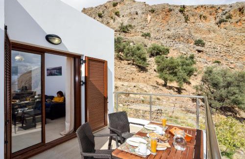 Livaniana House | Livaniana Panoramic View House 1