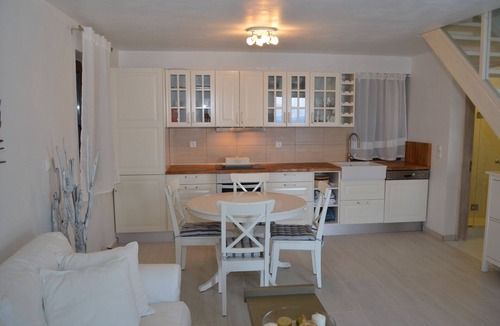 Halki Villa | Live Your Dream in This Amazing Two Floor boutique Beach Villa