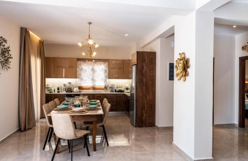 Agia Marina Villa | Loula's Villa