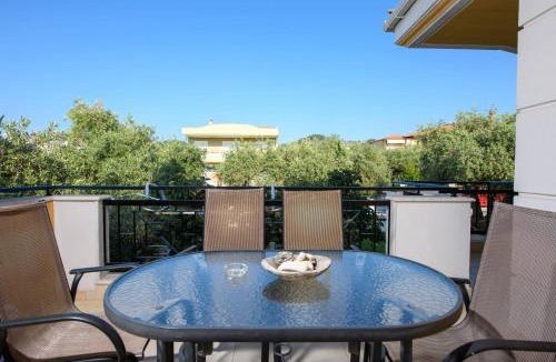 Thasos Town Apartment | Louloudis Apartments Complex