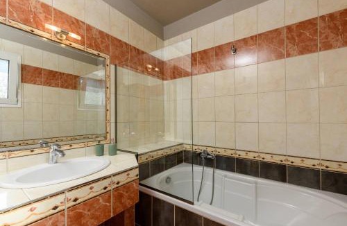 Thasos Town Apartment | Louloudis Apartments Complex