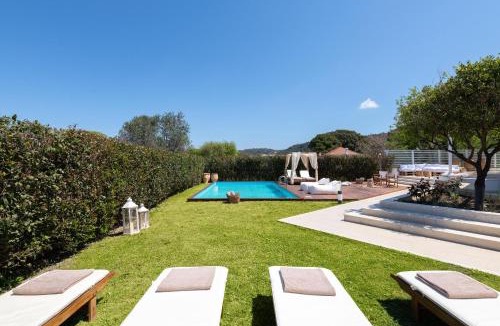 Ixia Villa | Love White Villa