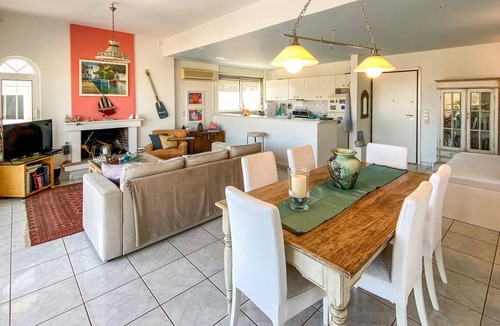 Lavreotiki Apartment | Lovely apartment in Porto Ennea Karetea