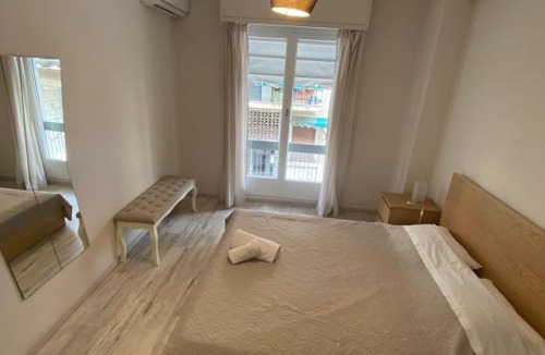 Athens Apartment | Lovely apartment/1bedroom next to metro
