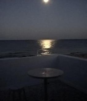 Katerini Apartment | Lovely Beach Side Loft
