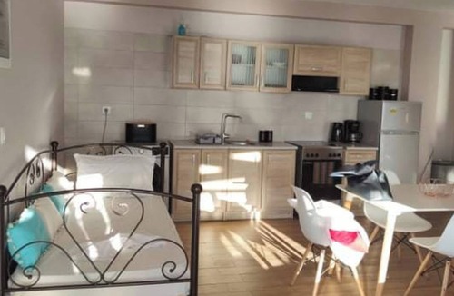 Massouri Apartment | Luxuri apartment in Masouri Armeos by Maria