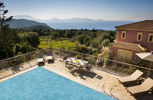 Tzamarelata Villa | Luxurious villa Alkyoni with private pool near Fiscardo