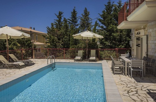 Tzamarelata Villa | Luxurious villa Alkyoni with private pool near Fiscardo
