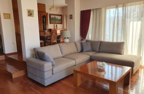 Voula Apartment | Luxury Athenian Riviera Apartment 135 sqm at Voula
