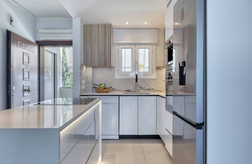 Vari-Voula-Vouliagmeni Apartment | LUXURY BEACHFRONT PARADISE APARTMENT IN ATHENS RIVIERA KAVOURI, VOULIAGMENI