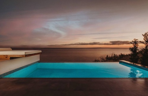 Argassi House | Luxury fiore suites 3