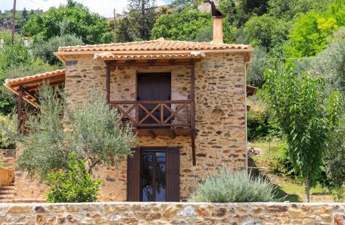 Pikoulianika House | Luxury House In The Hills
