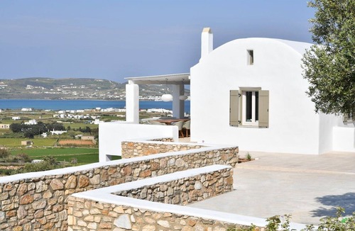 Glisidia Villa | Luxury Paros Villa | Villa Akaste |.