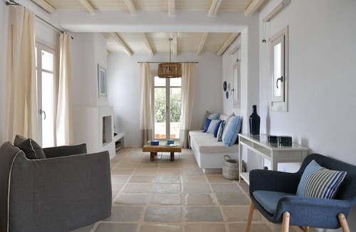 Glisidia Villa | Luxury Paros Villa | Villa Aethra |.
