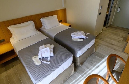 Artemisia Bed & Breakfast | Luxury Serenity at Denthis - The Absolute Getaway