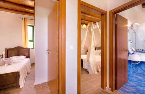 Platanias Villa | Luxury Villa Kissos with private swimming pool